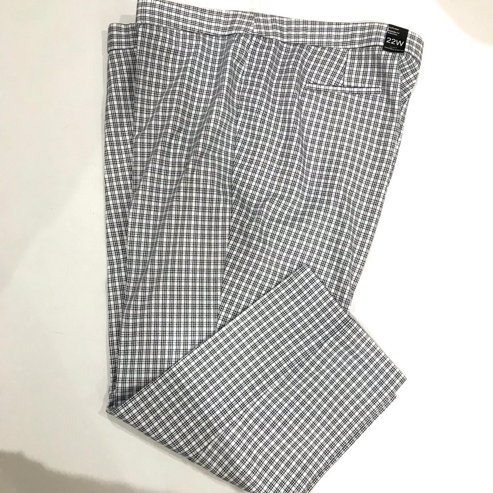 Amanda & Chelsea Alex pants modern fit ankle pants 22W plus size NWT E